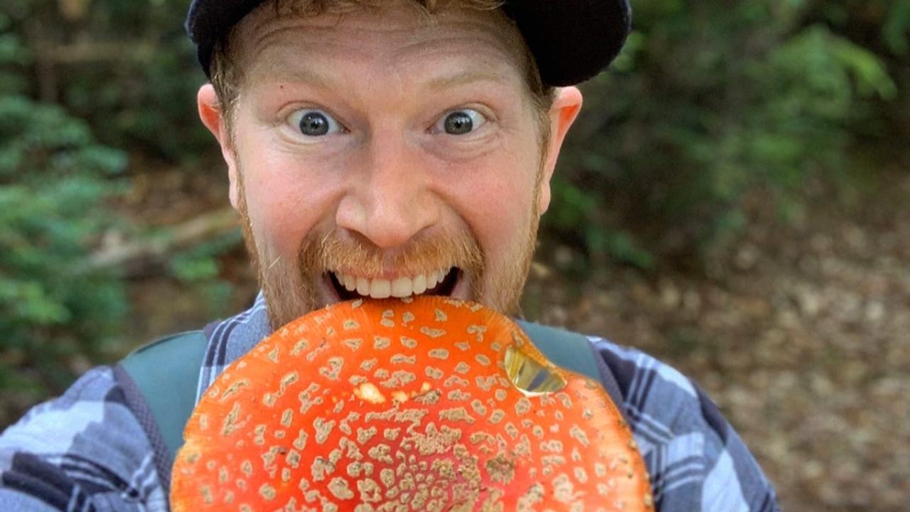 Since launching his social media account @FascinatedByFungi, Ph.D. alum Gordon Walker has amassed nearly 45,000 followers on Instagram. Gordon Walker (@FascinatedByFungi) Since launching his social media account @FascinatedByFungi, Ph.D. alum Gordon Walker has amassed nearly 45,000 followers on Instagram. Gordon Walker (@FascinatedByFungi)